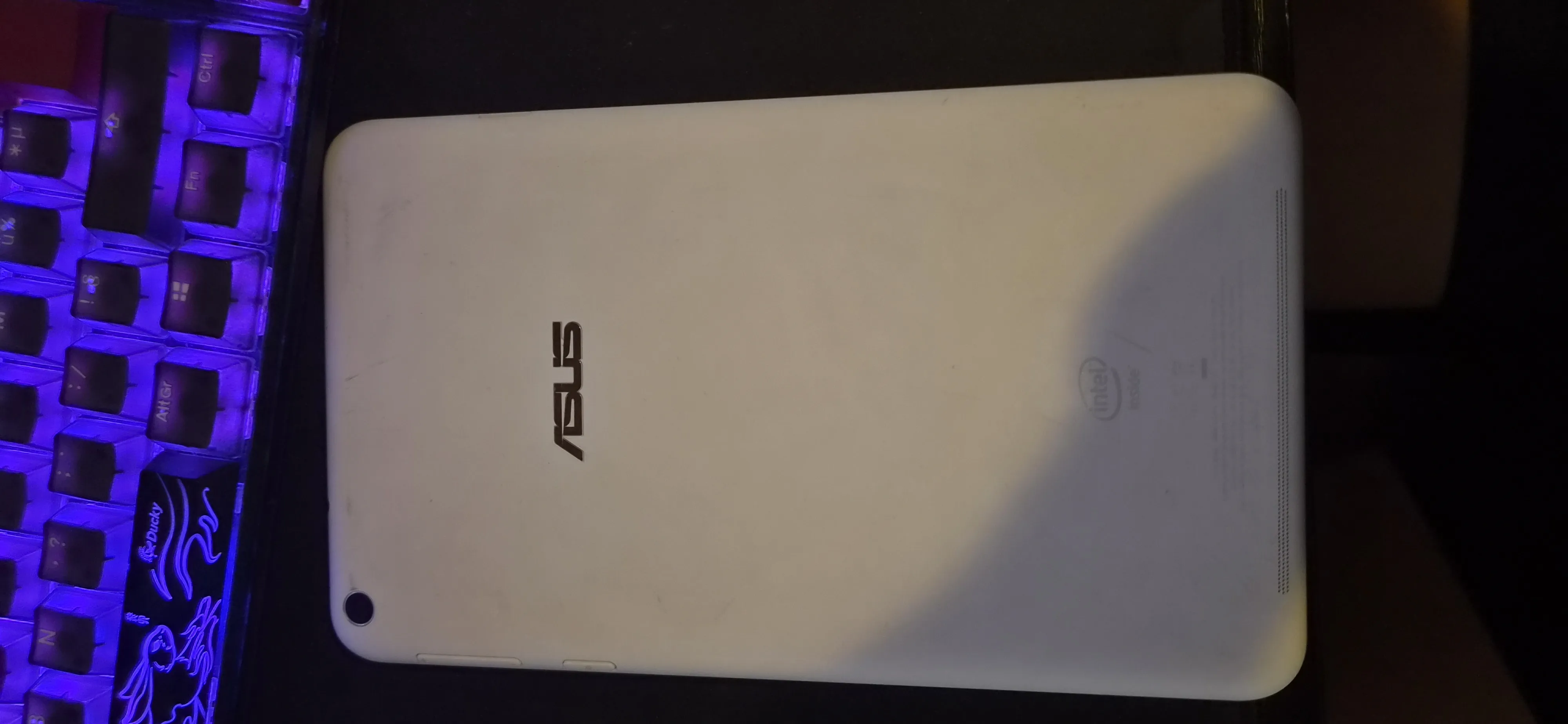 Photo miniature 2 - Asus