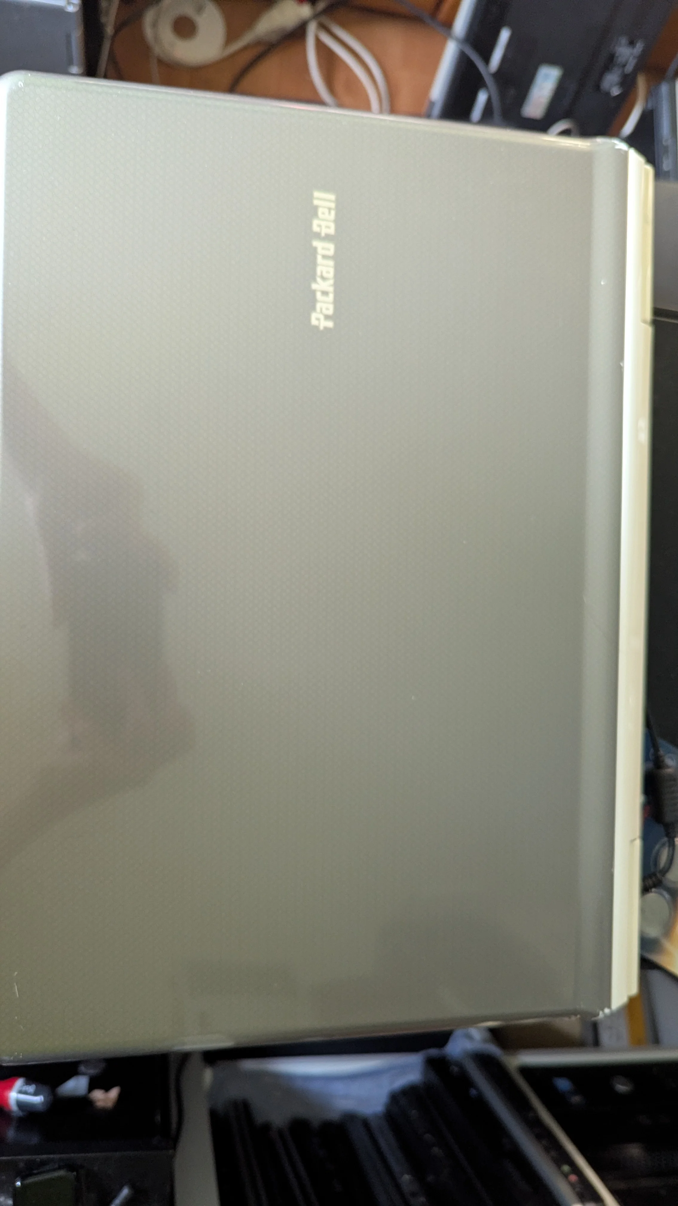 PACKARD BELL