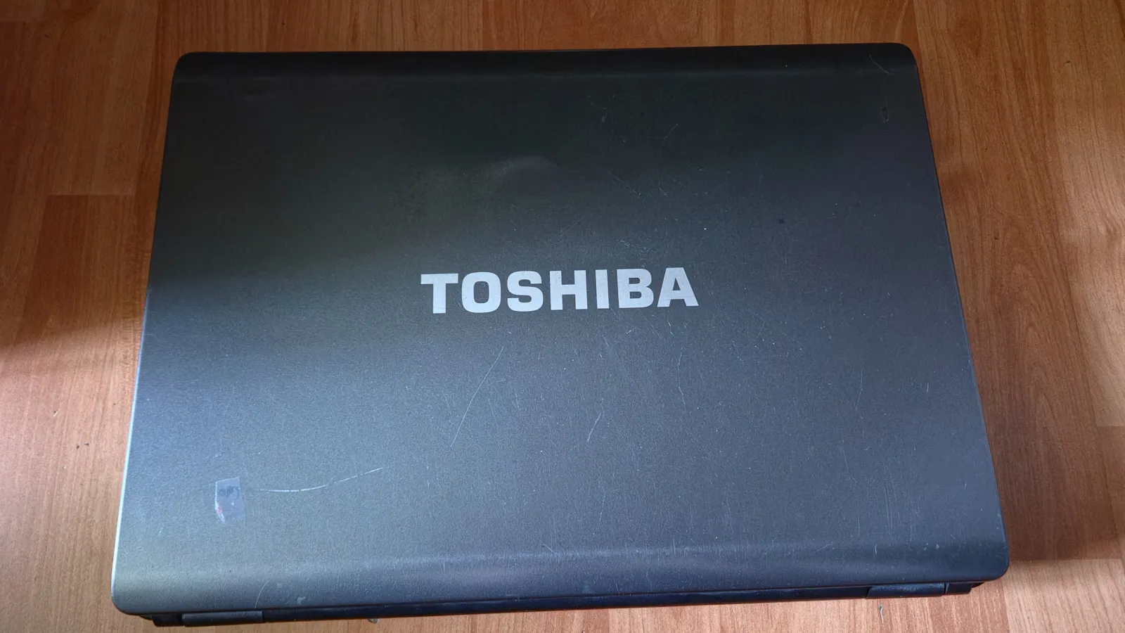 Photo miniature 3 - TOSHIBA